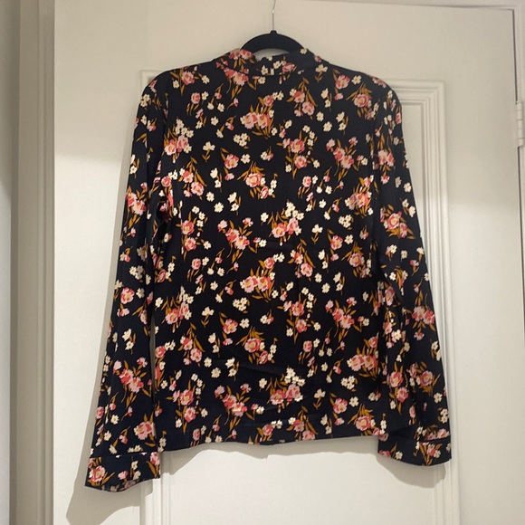 A.L.C. black floral print blouse - Picture 2 of 5